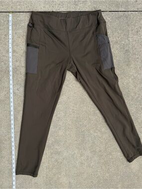 Carhartt Women's Force Fitted Lightweight Utility Leggings - TARMAC - size Large